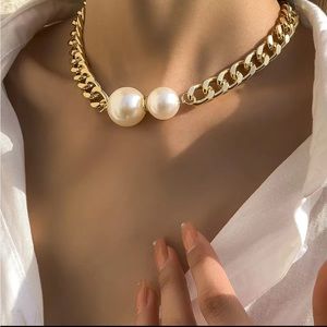 1 Pc Ladies Fashion Irregular Pearl Chain Charm
Necklace